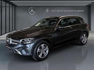 Gebraucht Mercedes GLC220 194 PS (142 kW) 2022 Grau SUV
