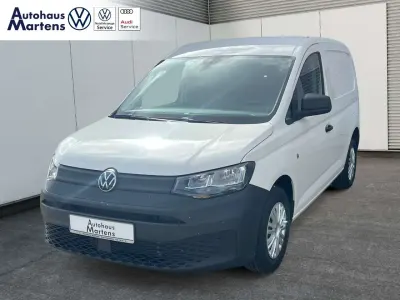Gebraucht VW Caddy 102 PS (75 kW) 2024 Candyweiß Van / Kleinbus