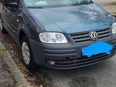 Begagnad VW Caddy Team 105 HK (77 kW) 2008 Svart Minibuss