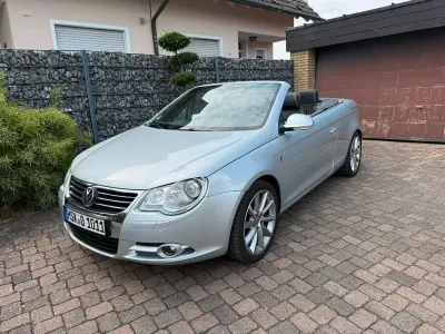 Gebraucht VW Eos Individual 140 PS (102 kW) 2008 Silber Cabrio