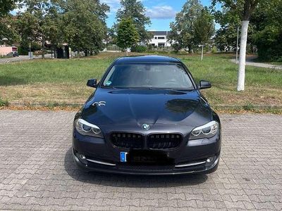 BMW 523
