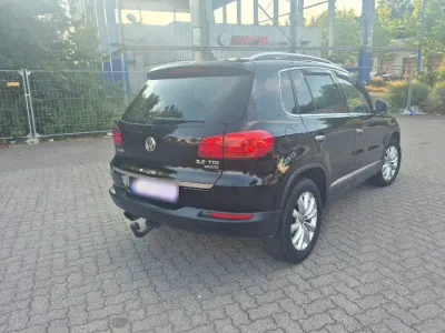Gebraucht VW Tiguan Freestyle 140 PS (102 kW) 2012 Schwarz SUV