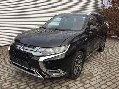 Gebraucht Mitsubishi Outlander P-HEV 135 PS (99 kW) 2019 Schwarz SUV