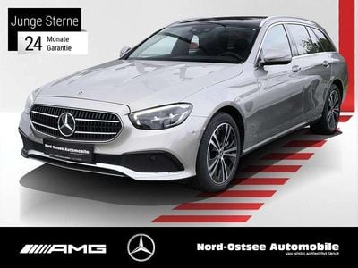 Gebraucht Mercedes E400 Avantgarde 330 PS (242 kW) 2022 Mojavesilber Kombi