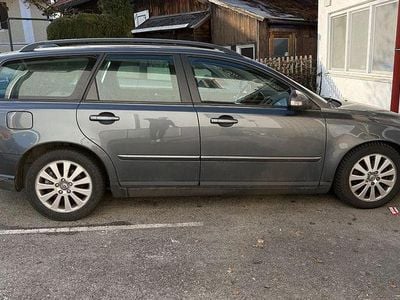 Gebraucht Volvo V50 136 PS (100 kW) 2010 Grau Kombi