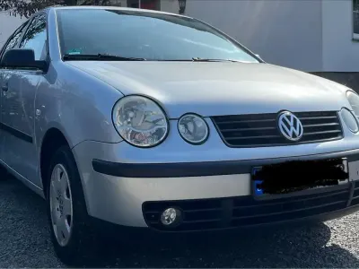Gebraucht VW Polo 75 PS (55 kW) 2002 Silber Kleinwagen