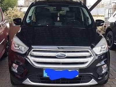 Gebraucht Ford Kuga Cool & Connect 120 PS (88 kW) 2017 SUV