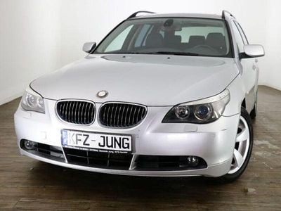 Second-hand BMW 525 Advantage 218 CP (160 kW) 2006 Argintiu Break