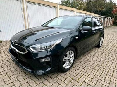 Usata Kia Ceed 101 CV (74 kW) 2020 Nero Utilitaria