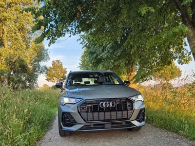 Gebraucht Audi Q3 S-Line 190 PS (139 kW) 2019 Grau SUV