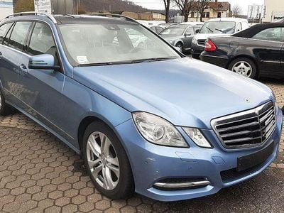 Gebraucht Mercedes E350 272 PS (200 kW) 2010 Blau Limousine