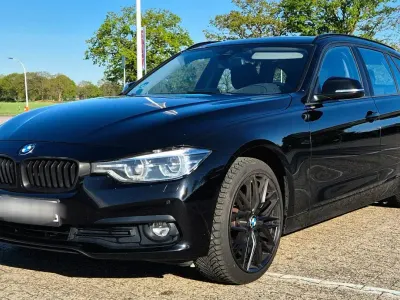 Gebraucht BMW 320 Sport Line 190 PS (139 kW) 2017 Schwarz Limousine