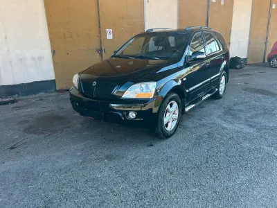 Używany Kia Sorento 170 KM (125 kW) 2010 Czarny SUV