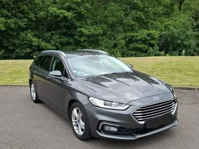 Gebraucht Ford Mondeo Titanium 190 PS (139 kW) 2019 Grau Kombi