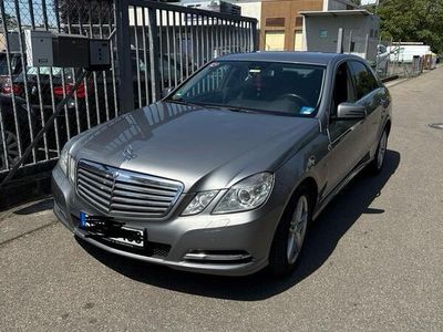 Mercedes E300