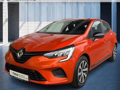Gebraucht Renault Clio V Equilibre 91 PS (66 kW) 2023 Valencia orange Limousine