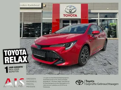 Gebraucht Toyota Corolla Team 122 PS (89 kW) 2021 Karminarot metallic Limousine