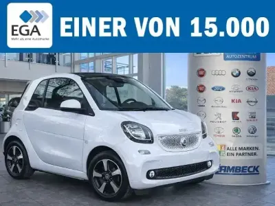 Gebraucht Smart ForTwo Electric Drive Exclusive 60 kW (82 PS) 2024 Weiß Kleinwagen