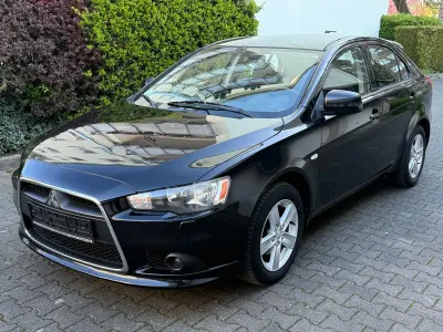 Begagnad Mitsubishi Lancer Sportback Top 143 HK (105 kW) 2009 Svart Sedan