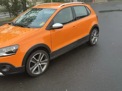 Gebraucht VW Polo Cross 86 PS (63 kW) 2010 Orange Kleinwagen