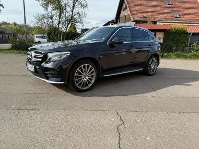Gebraucht Mercedes GLC300 Exclusive 245 PS (180 kW) 2018 Schwarz SUV