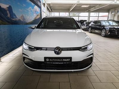 Gebraucht VW Golf VIII R-line 150 PS (110 kW) 2022 Weiß Kombi