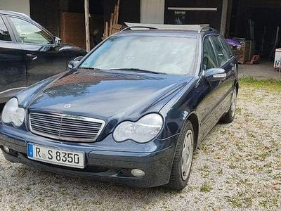 Usata Mercedes C180 Classic 143 CV (105 kW) 2002 Blu Berlina