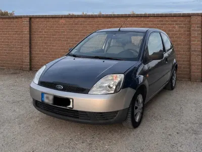Brugt Ford Fiesta 60 HK (44 kW) 2003 Grå Hatchback