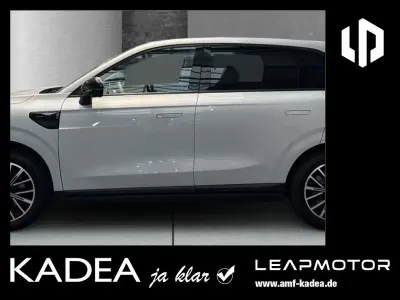 Neu Leapmotor B10 160 kW (218 PS) 2026 Galaxy silver SUV