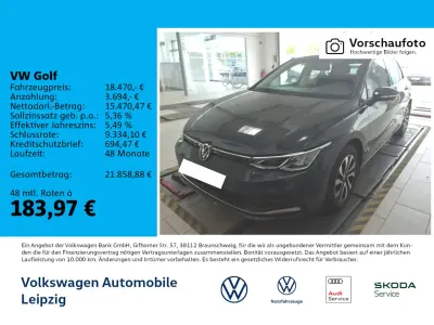 Gebraucht VW Golf VIII Active 131 PS (96 kW) 2022 Grau Limousine