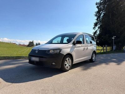 Gebraucht VW Caddy 102 PS (75 kW) 2021 Weiß Van / Kleinbus