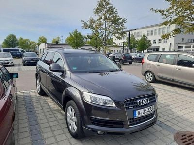 Braun Gebraucht 2006 Audi Q7 SUV | 6.000 € (Fairer Preis)
