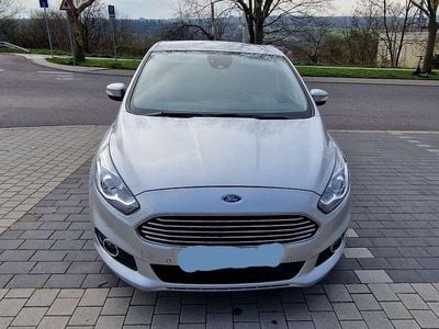 Polarsilber metallic Gebraucht 2019 Ford S-MAX Business Edition Van / Kleinbus | 12.600 € (Fairer Preis)