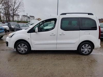 Gebraucht Citroën Berlingo Shine 99 PS (72 kW) 2016 Weiß Van / Kleinbus