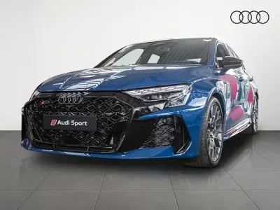 Gebraucht Audi RS3 Sportback Premium 400 PS (294 kW) 2026 Ascariblau metallic Kleinwagen