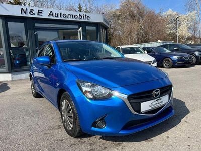 Gebraucht Mazda 2 Exclusive-Line 90 PS (66 kW) 2015 Blau Limousine