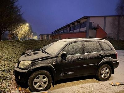 Schwarz Gebraucht 2005 Toyota RAV4 SUV | 5.999 € (Etwas zu teuer)
