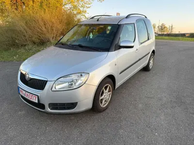Gebraucht Skoda Roomster Style 86 PS (63 kW) 2009 Brilliant silber mettalic Van / Kleinbus