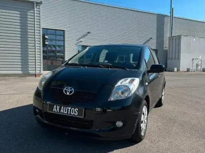 Gebraucht Toyota Yaris 87 PS (63 kW) 2008 Schwarz Kleinwagen