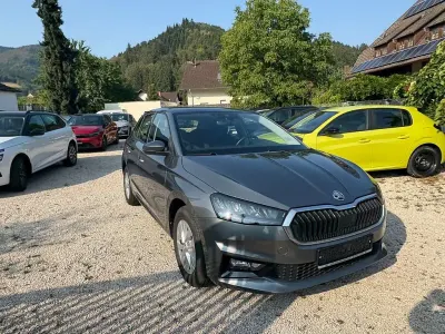 Gebraucht Skoda Fabia Selection 95 PS (69 kW) 2025 Grau Kleinwagen