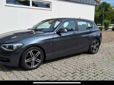 Gebraucht BMW 118 Sport Line 170 PS (125 kW) 2012 Grau Kleinwagen