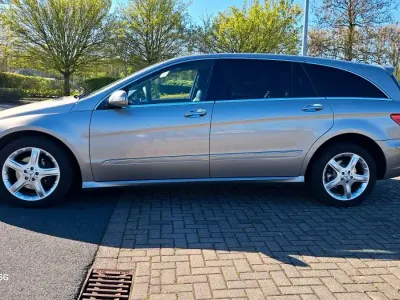 Gebraucht Mercedes R320 224 PS (164 kW) 2007 Grau Kombi