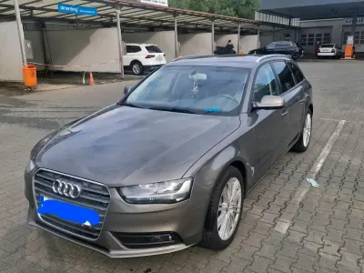 Gebraucht Audi A4 150 PS (110 kW) 2015 Braun Kombi