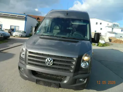 Gebraucht VW Crafter 163 PS (119 kW) 2016 Natural grey metallic Van