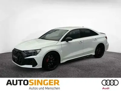 Gebraucht Audi RS3 Sport 400 PS (294 kW) 2026 Arkonaweiß Limousine