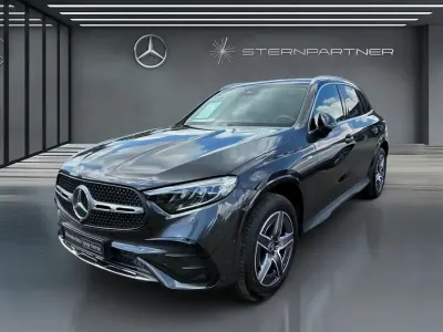 Używany Mercedes GLC300e AMG 313 KM (230 kW) 2024 Szary SUV
