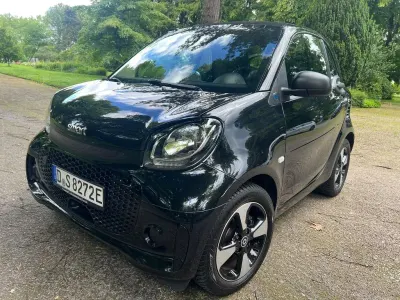 Gebraucht Smart ForTwo Electric Drive 60 kW (82 PS) 2021 Schwarz Coupé