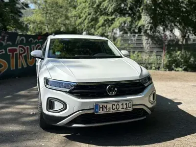 Gebraucht VW T-Roc Life 110 PS (80 kW) 2022 Weiß SUV