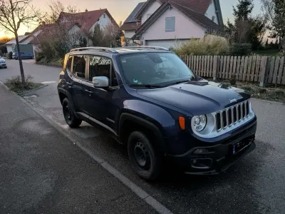 Gebraucht Jeep Renegade Limited 140 PS (102 kW) 2016 Blau SUV