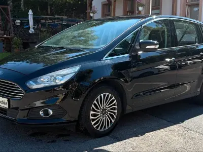 Gebraucht Ford S-MAX Titanium 190 PS (139 kW) 2019 Schwarz Van / Kleinbus
